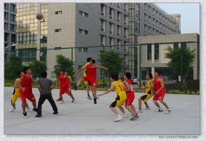 2008CQ9(电子集团)官方网站光电成立十周年活动之一—篮球赛